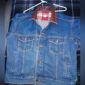 Marlboro county store Jean jacket